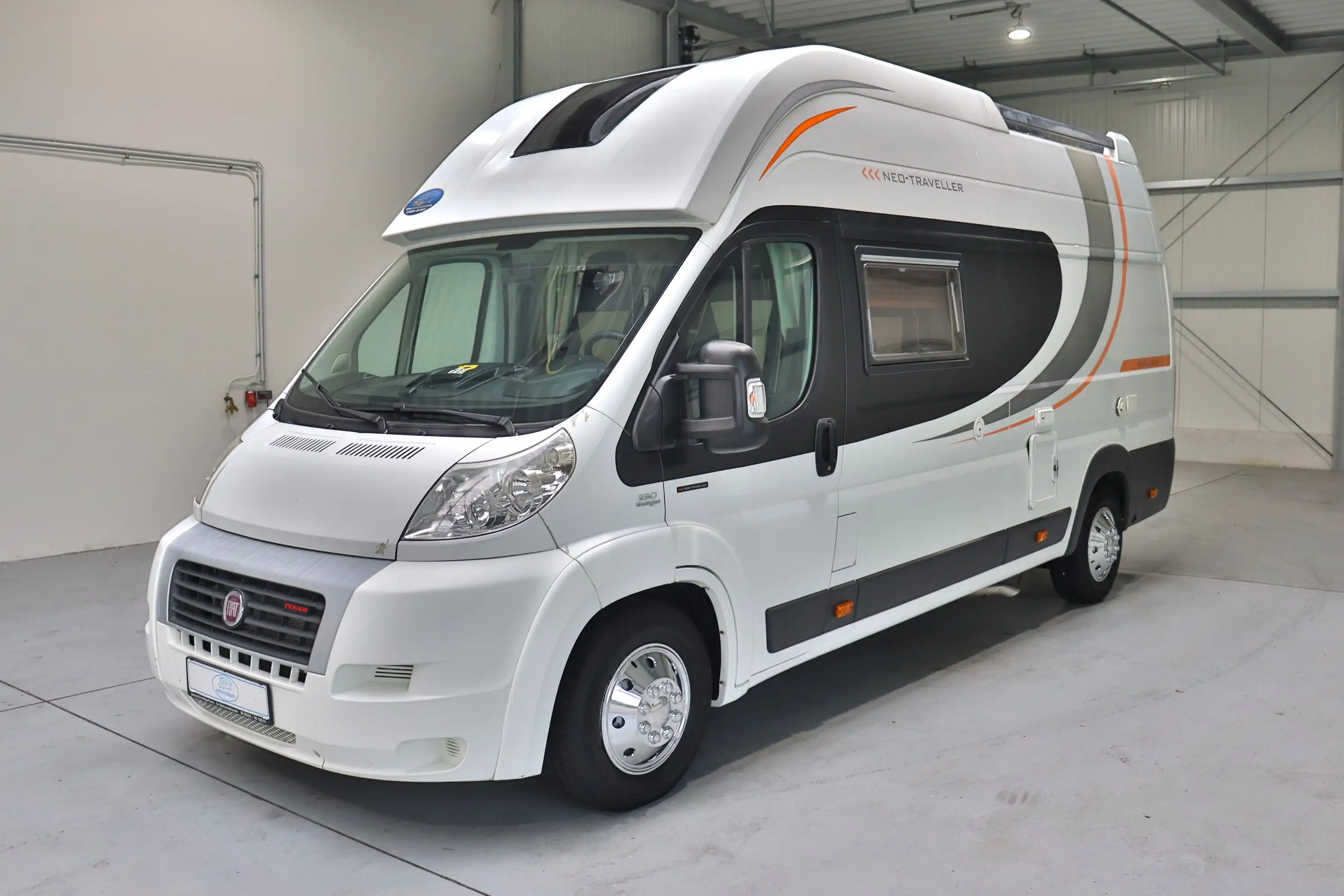GLOBE-TRAVELER Sunliner